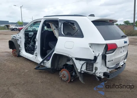 2019 Jeep Grand Cherokee Upland 4X4 from USA, damaged, VIN 1C4RJFAG4KC568756